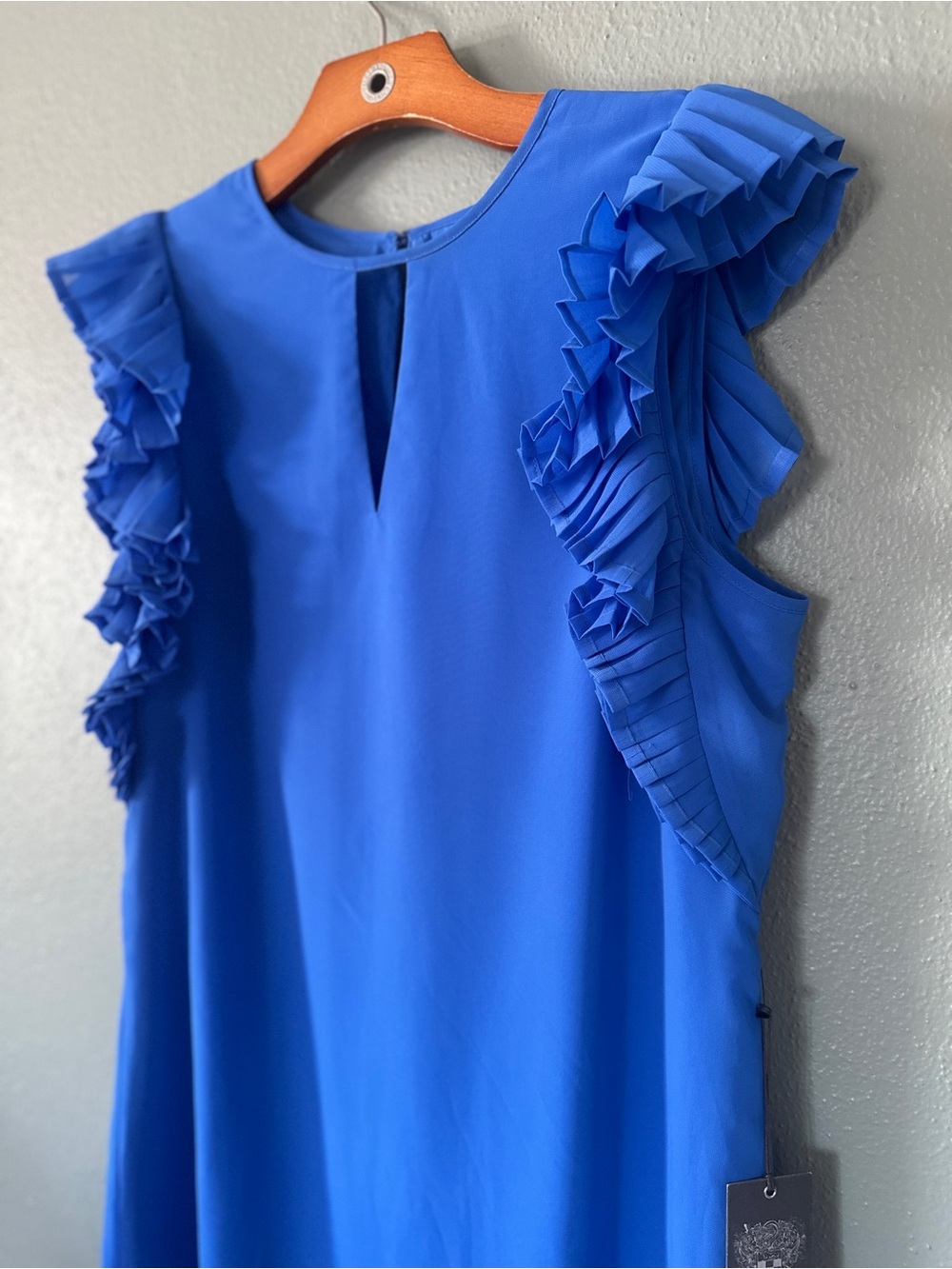 VINCE CAMUTO Chiffon Keyhole Pleated Ruffle Sleeve Shift Dress Royal Blue 8 NWT